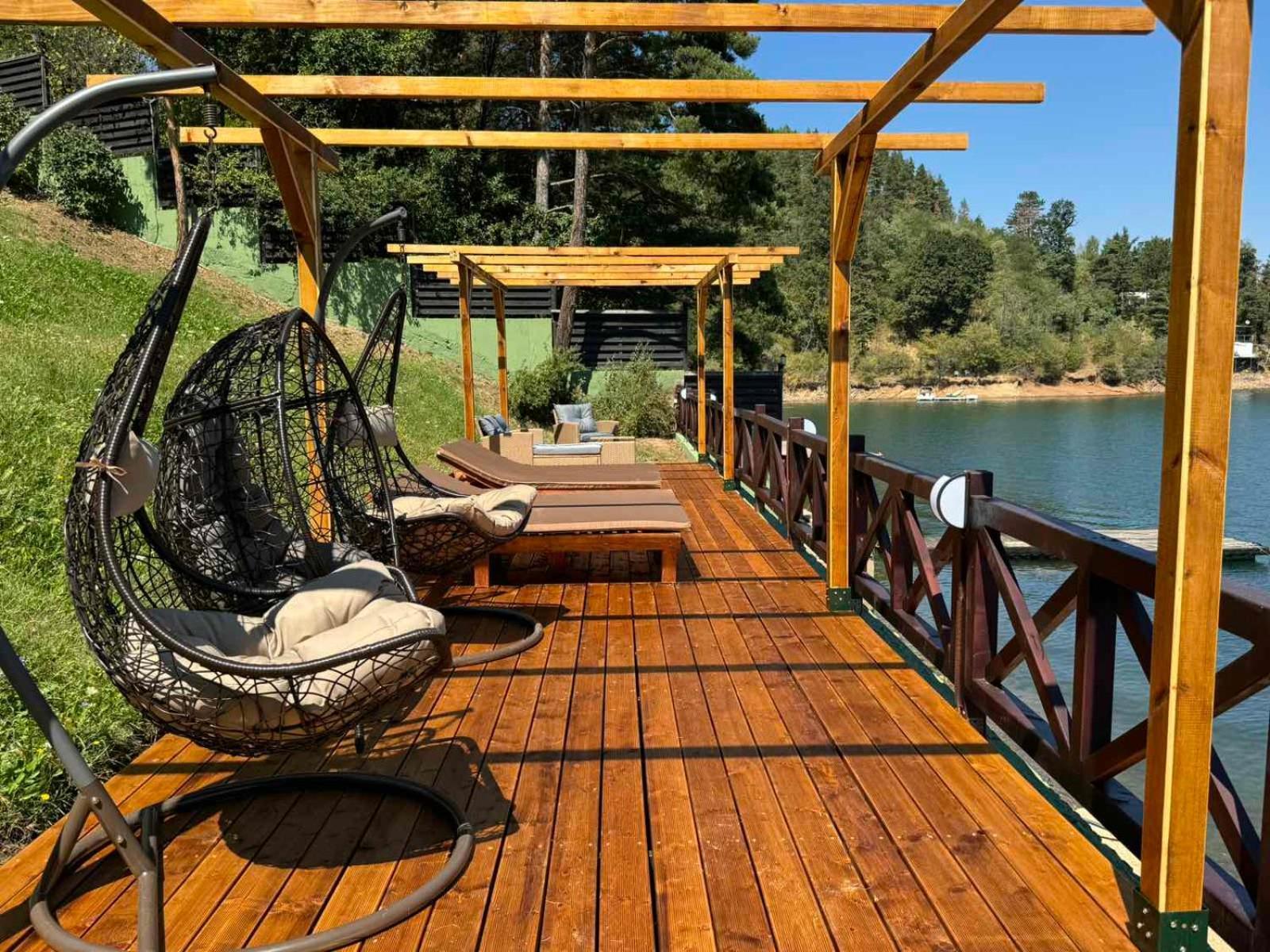 Villa Iskar Lake Residence By Bookvillabg Shtarkelovo Gnezdo 외부 사진