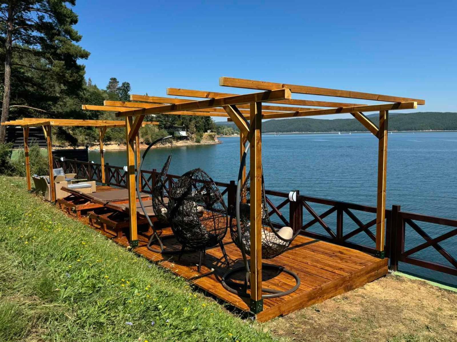 Villa Iskar Lake Residence By Bookvillabg Shtarkelovo Gnezdo 외부 사진