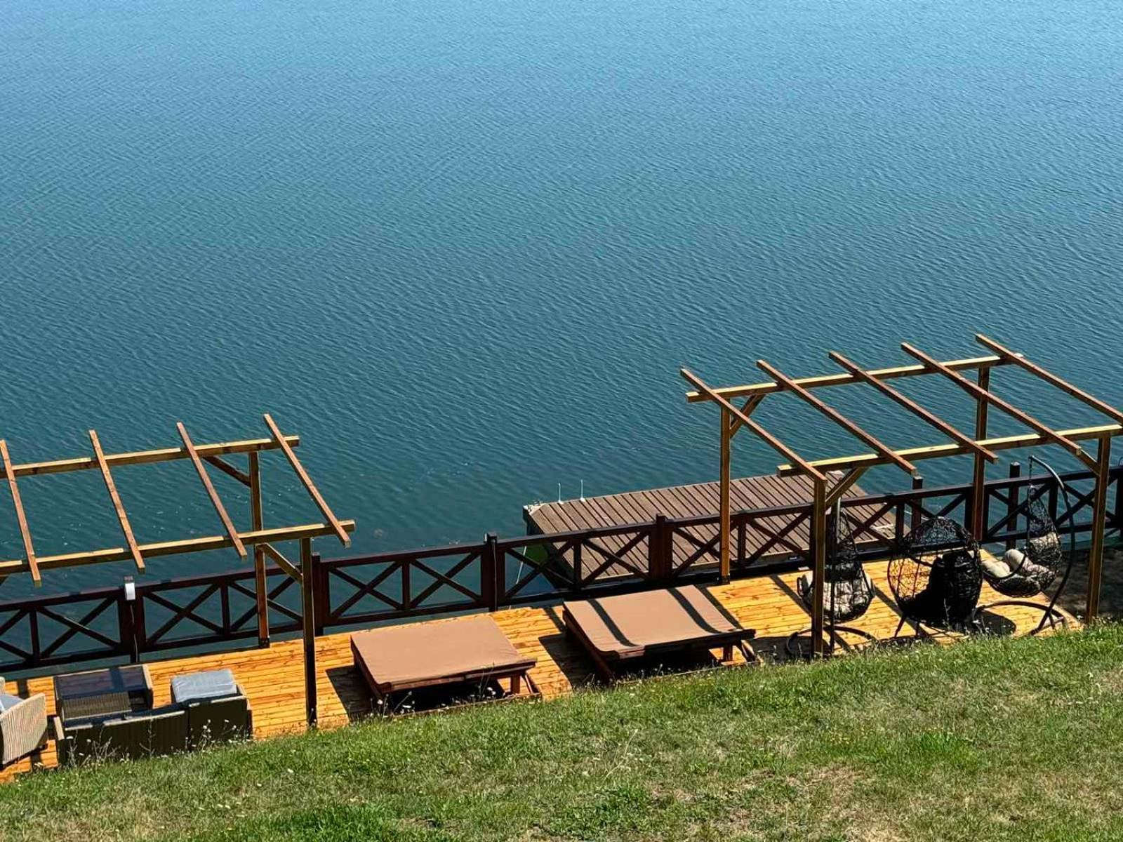 Villa Iskar Lake Residence By Bookvillabg Shtarkelovo Gnezdo 외부 사진